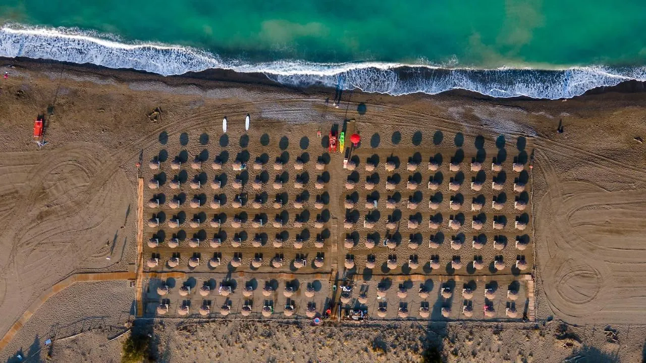 Camping Village Il Gineprino Marina Di Bibbona