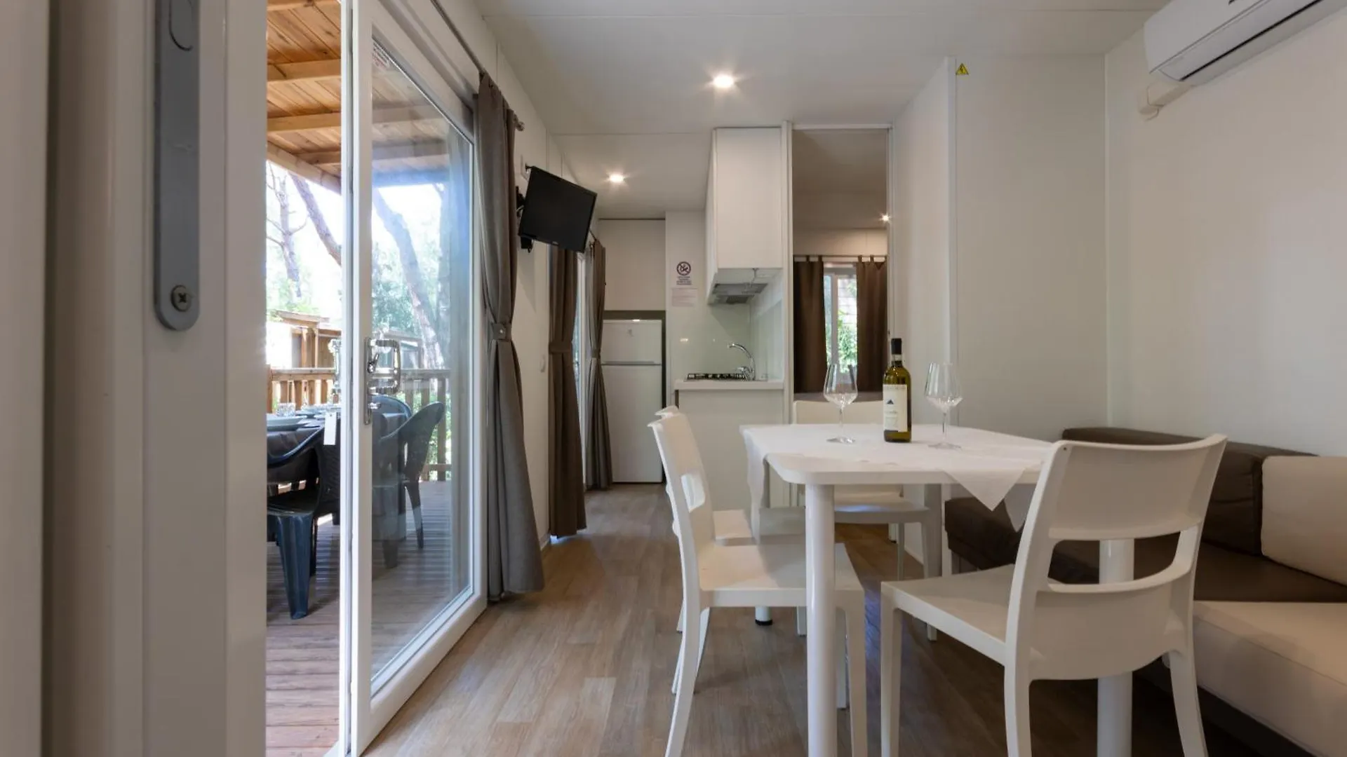 Camping Village Il Gineprino Marina Di Bibbona