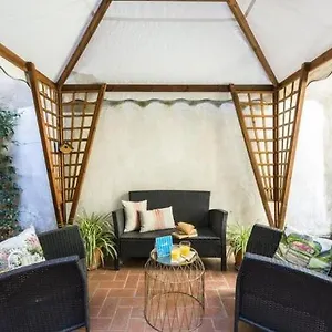 https://fontana-di-trevi-luxury-nest.it-romehotels.com