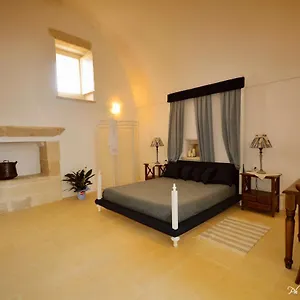 https://masseria-la-lizza.lecce-hotels.com