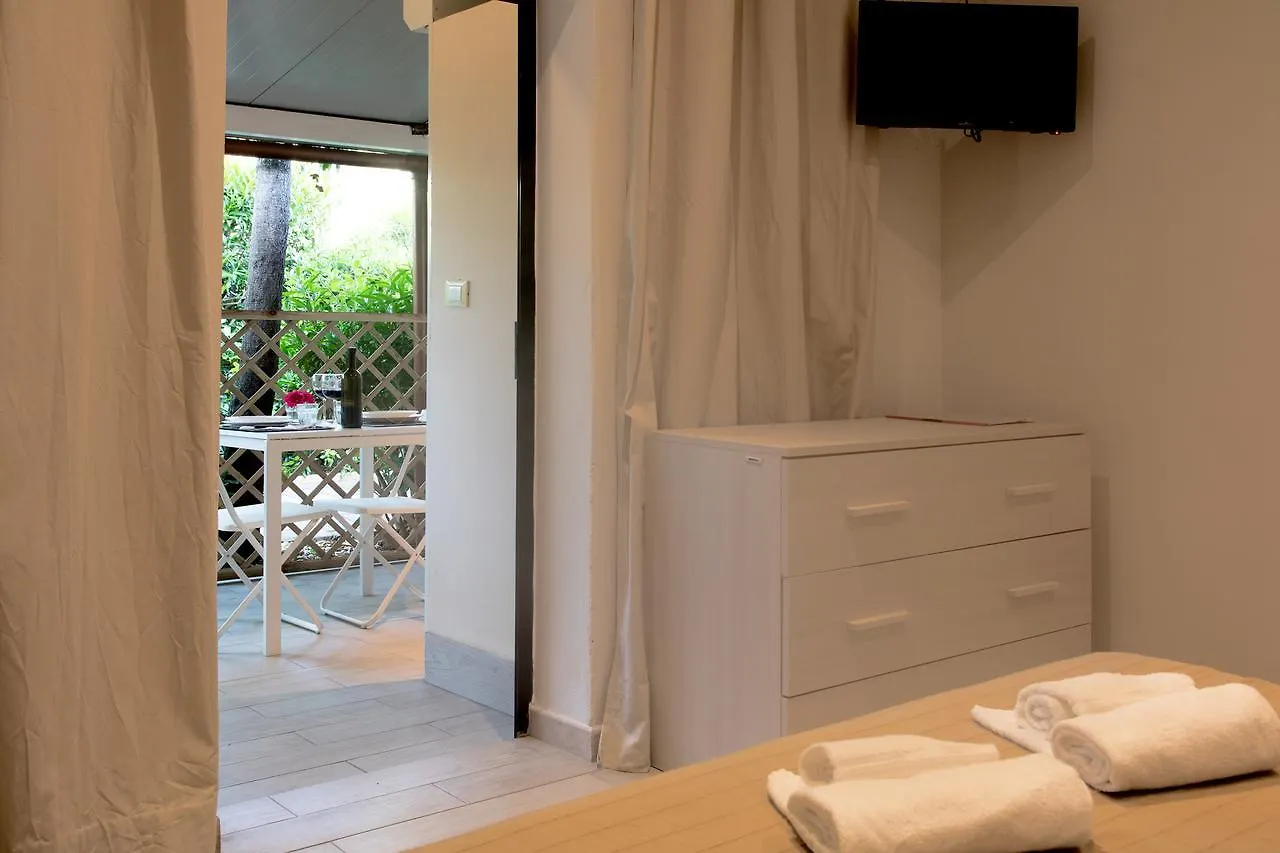 Campsite Camping Village Il Gineprino Marina Di Bibbona